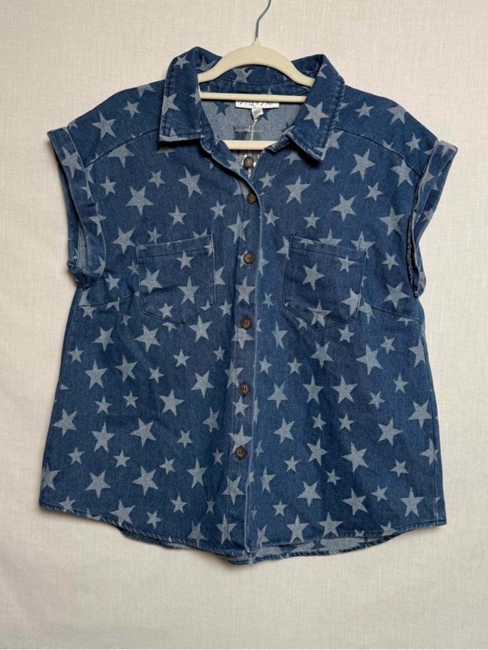 She + Sky Star Print Denim Shirt Medium Blue Button Front NWT USA